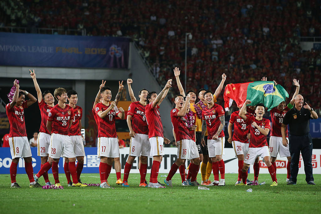 星空体育官网-包含广州恒大主场豪取胜利，排名依旧领先的词条