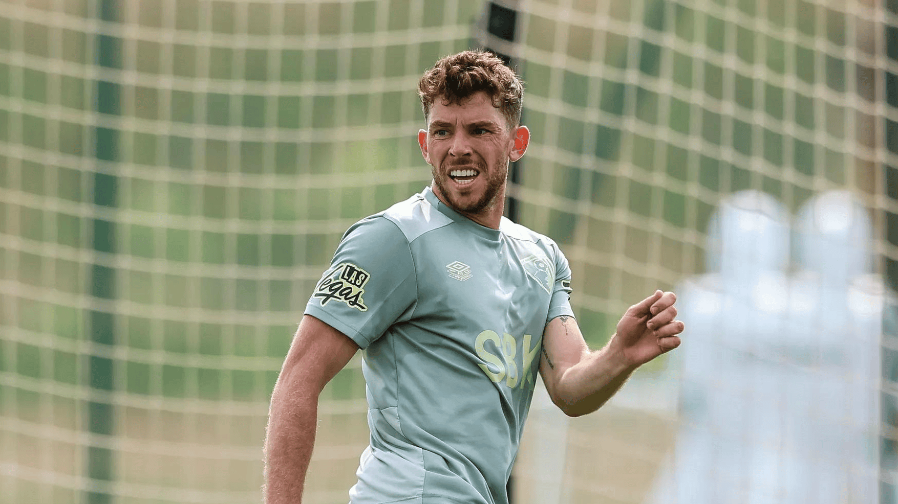 星空体育登录入口-伯恩茅斯惨遭狼队血洗，英超保级压力山大的简单介绍