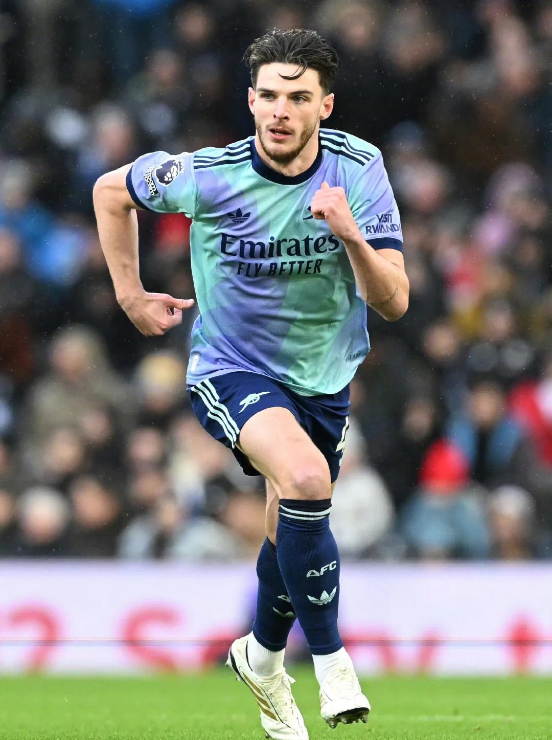 阿森纳客场战平,赛季展望渺茫 阿森纳客场战平,赛季展望渺茫