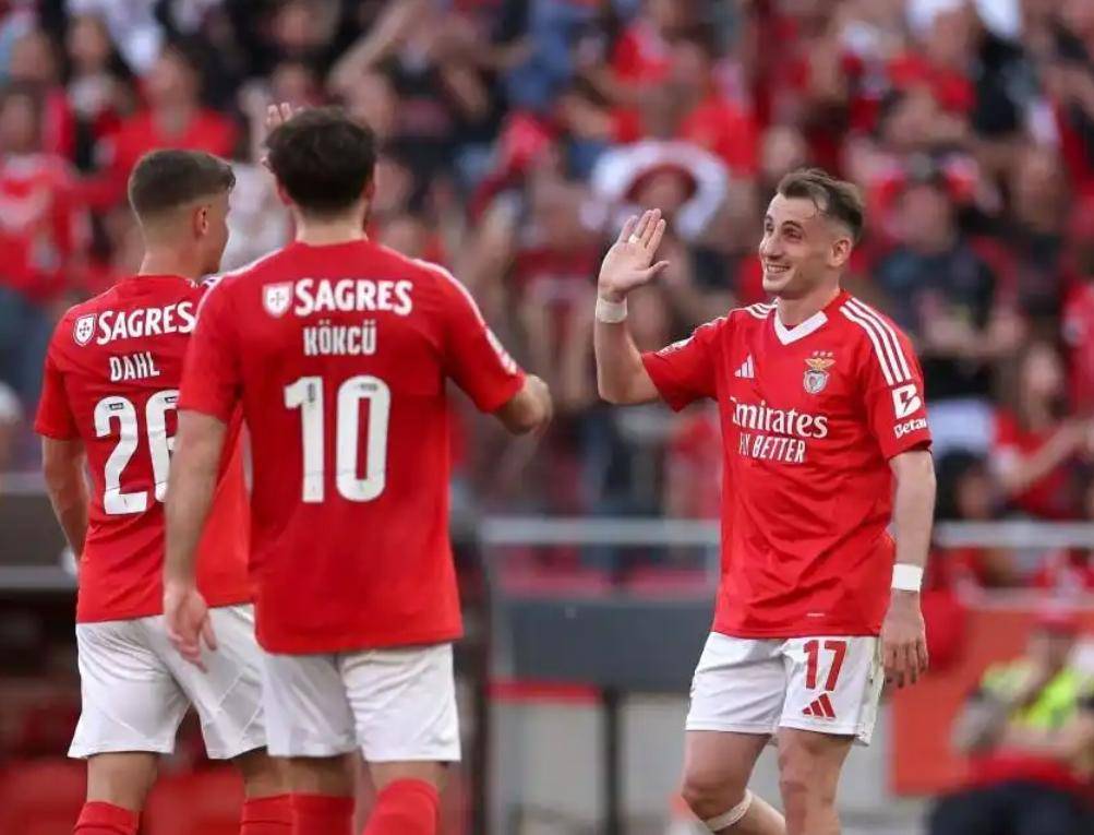 强者如云,篮球联赛实力悬殊成焦点的简单介绍 强者如云,篮球联赛实力悬殊成焦点的简单介绍