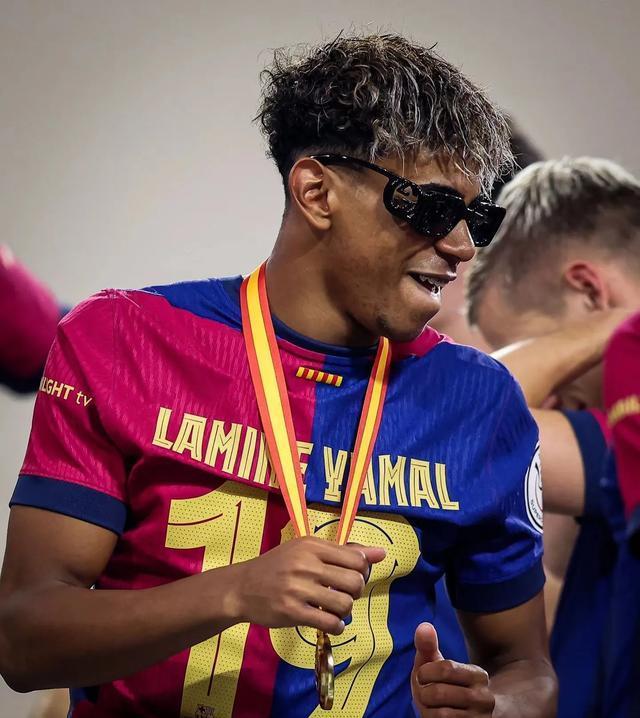 星空体育馆-包含欧洲豪门主力大放异彩，球星集体亮眼表现的词条