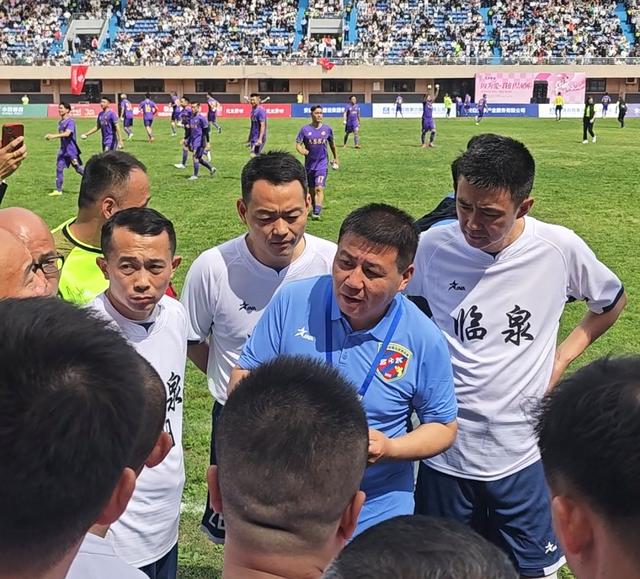 星空体育vip注册-包含足球盛宴精彩不断，观众热情高涨的词条