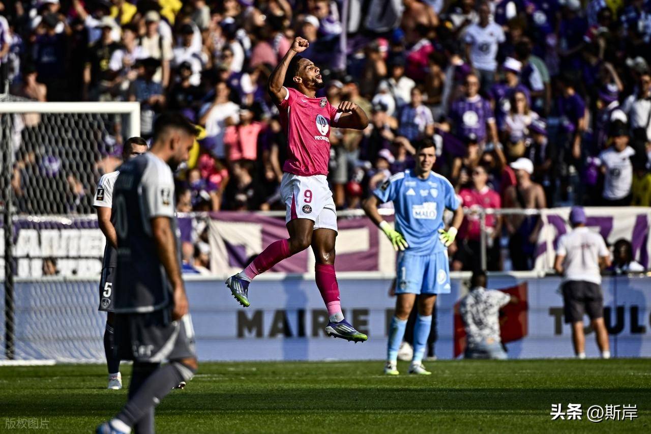 星空体育网站-图卢兹士气高昂，备战巴黎明日激战期间的简单介绍