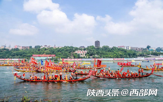 陕西汉江队在场上打出了出众的团队表现的简单介绍