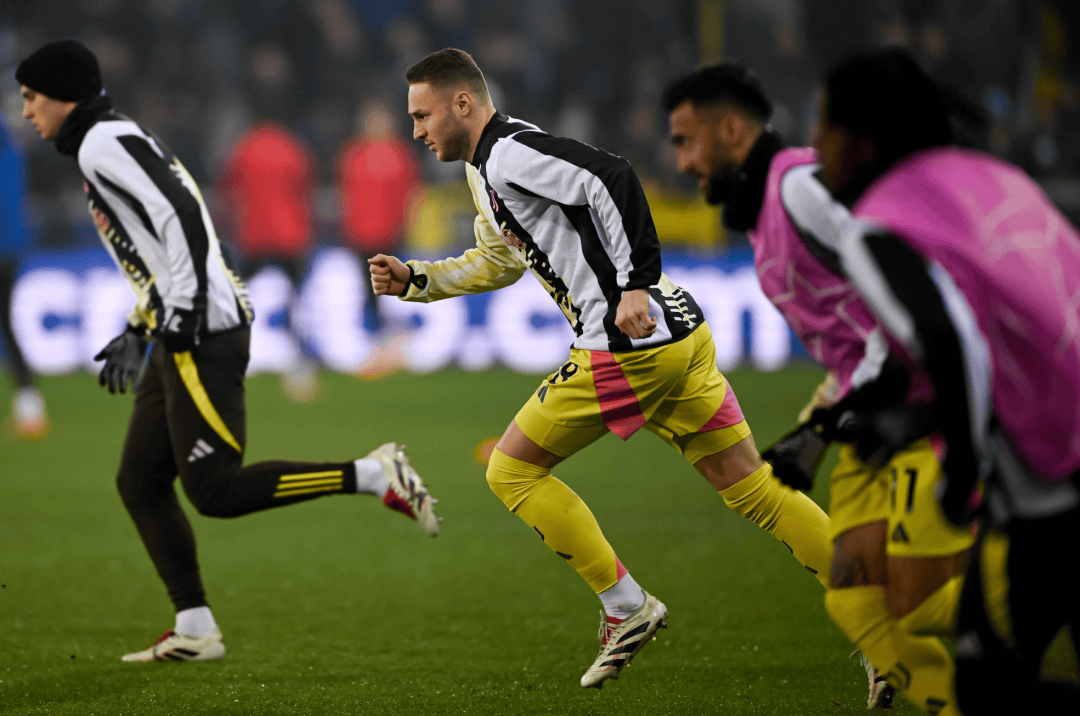 那不勒斯后防实力突出,保持失球少的简单介绍 那不勒斯后防实力突出,保持失球少的简单介绍