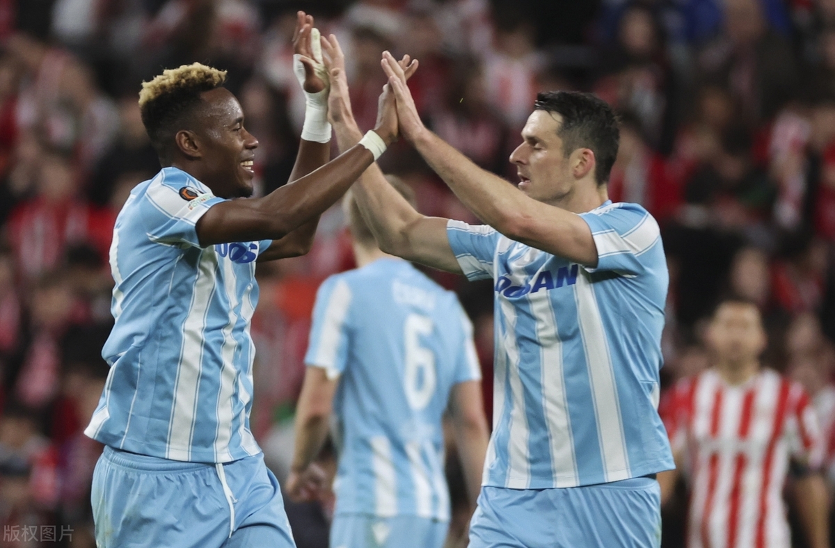 星空体育链接-巴萨巴萨痛失关键三分，积分榜下滑的简单介绍