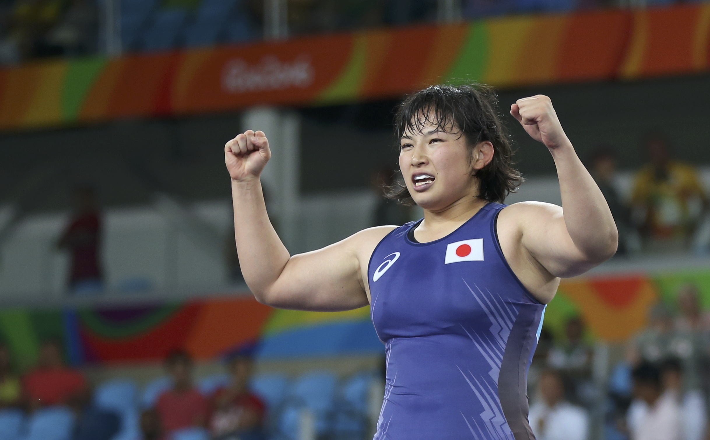 星空体育官方登录入口-包含捷克多争取胜利，赢得对斯图加特职业生涯的第一个胜利的词条