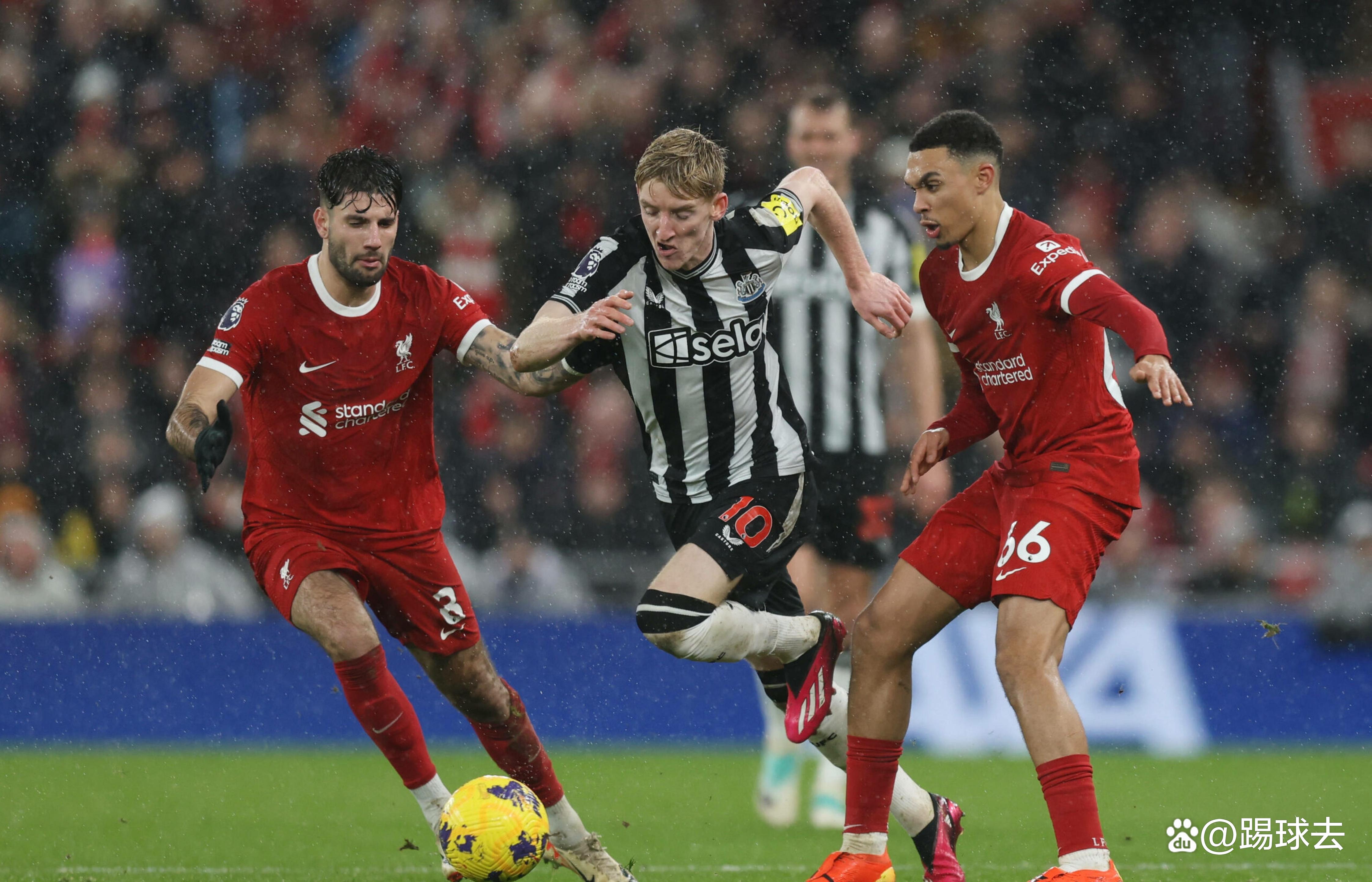 利物浦将出战沃尔夫斯堡,备战充分 利物浦将出战沃尔夫斯堡,备战充分