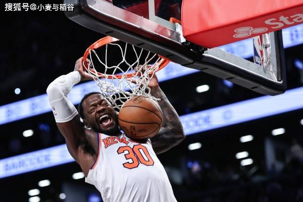 尼克斯新秀突破表现出色,引领球队获胜 尼克斯新秀突破表现出色,引领球队获胜