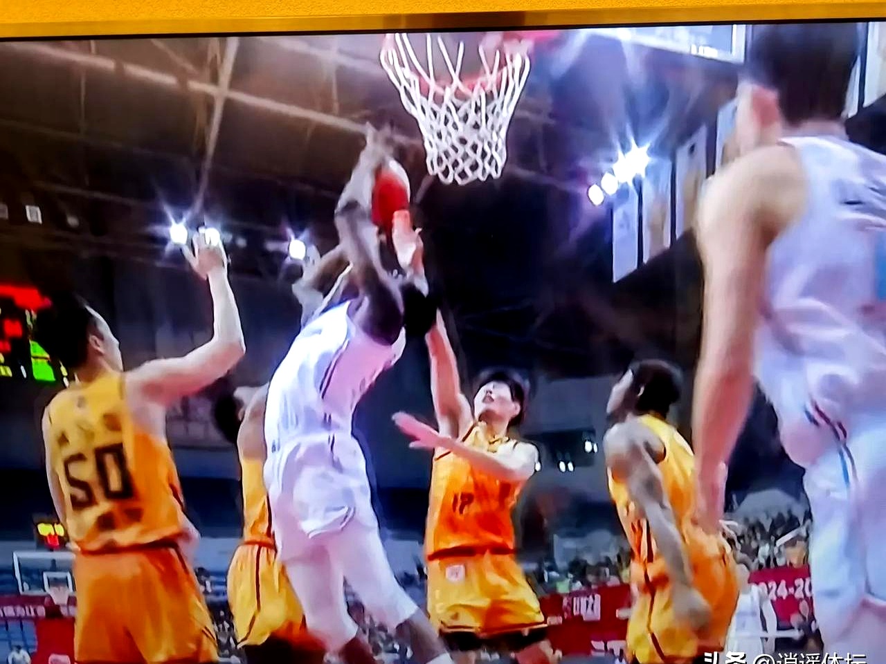 包含山东男篮客场作战,球队团结拼搏的词条 包含山东男篮客场作战,球队团结拼搏的词条