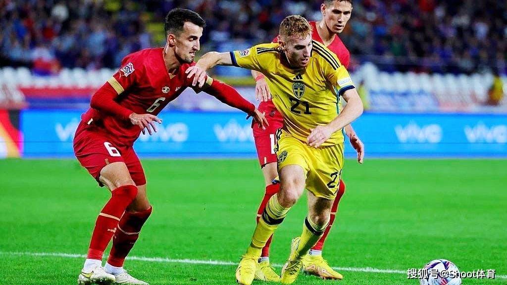 包含斯洛文尼亚队轻松击败对手,晋级戏码激烈的词条 包含斯洛文尼亚队轻松击败对手,晋级戏码激烈的词条