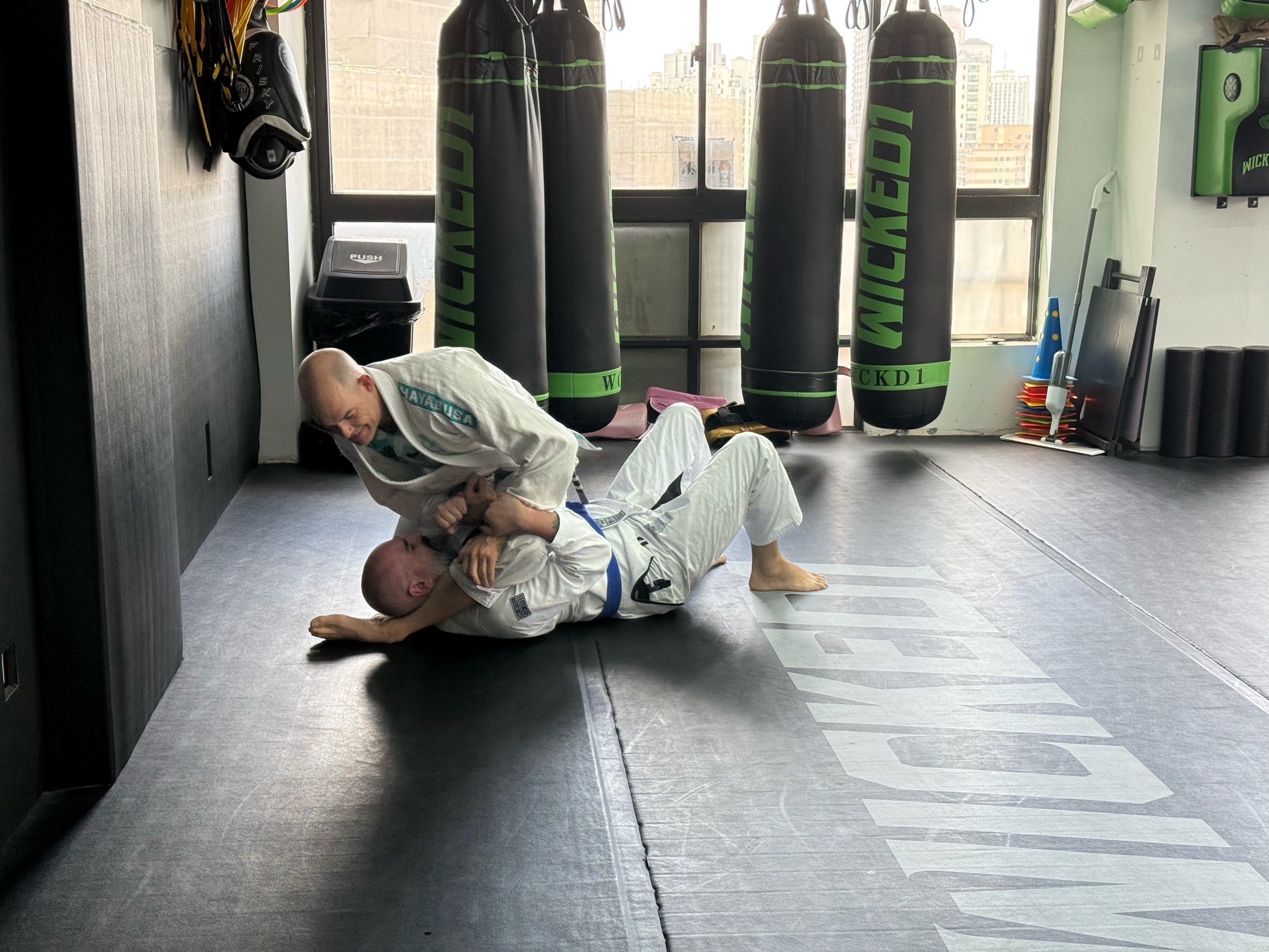 包含体能训练提升!球员集训备战乐在其中的词条 包含体能训练提升!球员集训备战乐在其中的词条