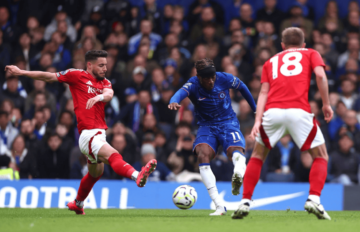 星空体育平台-包含零封对手！切尔西主场轻松取胜的词条