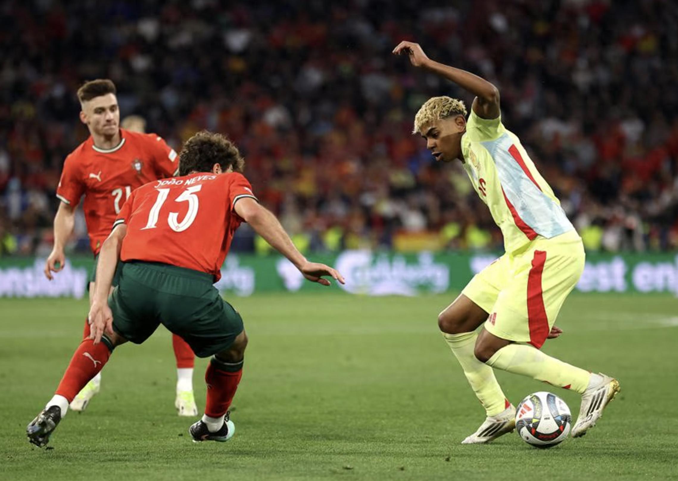 欧国联比赛激烈对决,球队表现抢眼 欧国联比赛激烈对决,球队表现抢眼