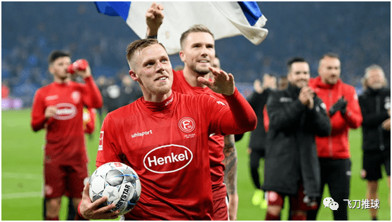 星空体育竞技-布伦瑞克客场险胜，冲击晋级希望